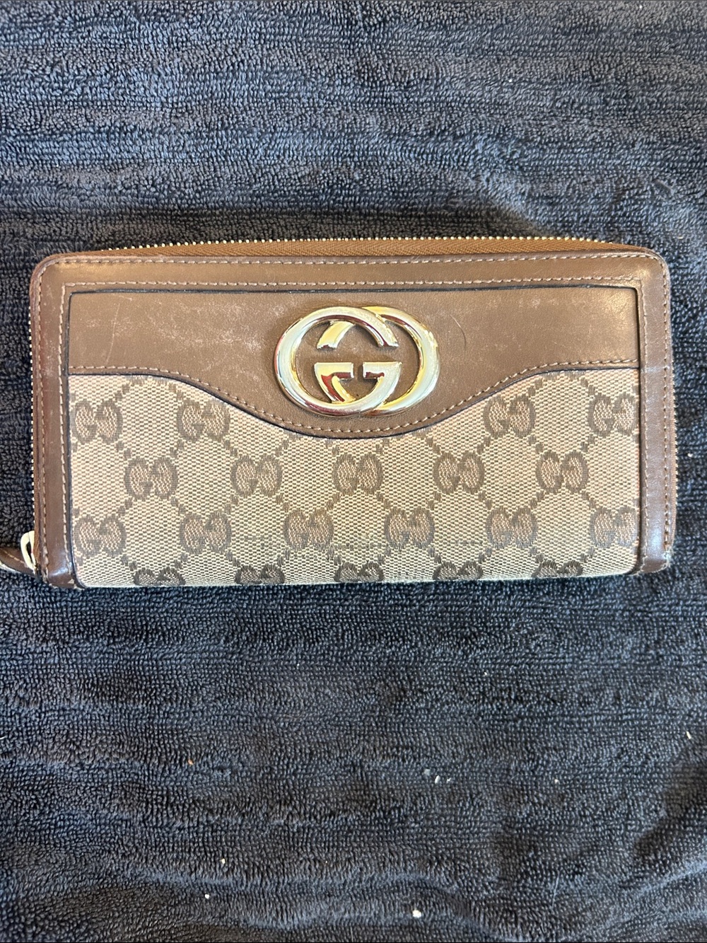 pre owned gucci wallet